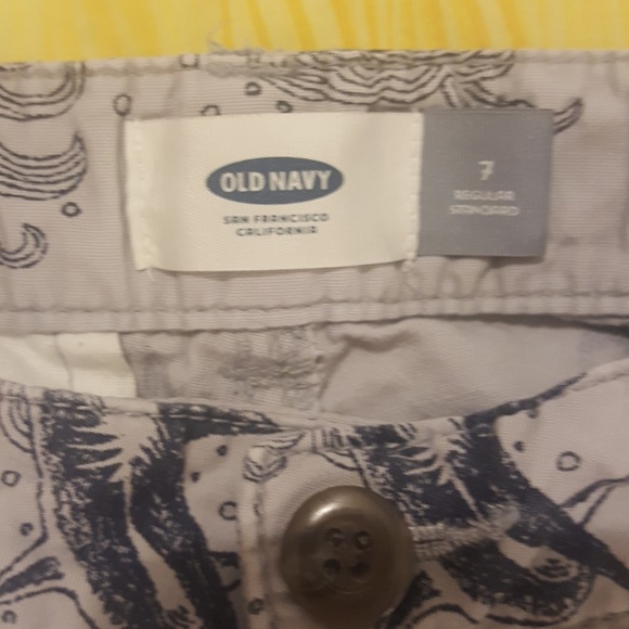 Shark Shorts 🦈 (7) - Picture 2 of 5